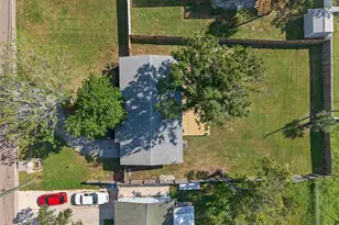 8110 Macoma Dr NE, Saint Petersburg, FL 33702 - Photo 41