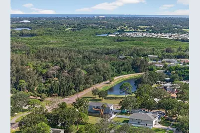 8110 Macoma Drive NE, Saint Petersburg, FL 33702 - Photo 33