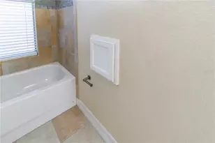 1340 Apollo Beach Blvd S, Apollo Beach, FL 33572 - Photo 17