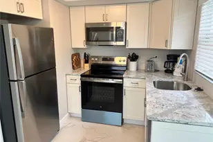 6154 Midnight Pass Rd, Sarasota, FL 34242 - Photo 3