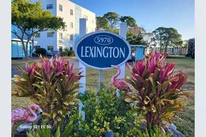 5970 80th Street N #101, Saint Petersburg, FL 33709 - Photo 1