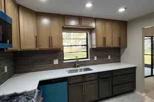 5970 80th St N, Saint Petersburg, FL 33709 - Photo 11