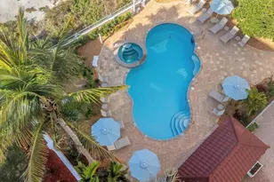 12200 1st St W, Treasure Island, FL 33706 - Photo 49