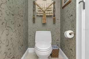 12200 1st St W, Treasure Island, FL 33706 - Photo 33