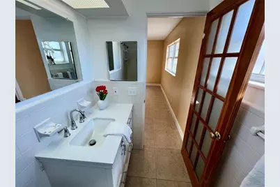 11315 3rd Street E, Treasure Island, FL 33706 - Photo 13