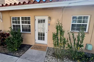 11315 3rd St E, Treasure Island, FL 33706 - Photo 3