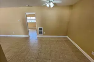 11315 3rd St E, Treasure Island, FL 33706 - Photo 21