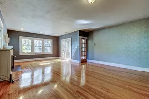 1004 E Crenshaw St, Tampa, FL 33604 - Photo 11