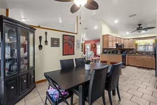 275 S Highland Ave, Tarpon Springs, FL 34689 - Photo 9