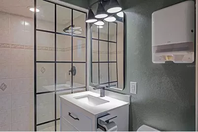 3848 Central Avenue, Saint Petersburg, FL 33711 - Photo 9