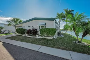 4706 Burney Dr, Holiday, FL 34690 - Photo 9