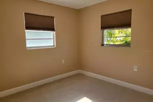 1985 Cove Dr, Largo, FL 33774 - Photo 21