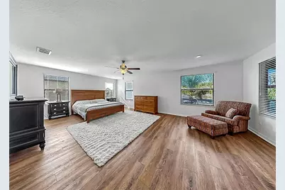 11704 Bearpaw Shale Street, Riverview, FL 33579 - Photo 3