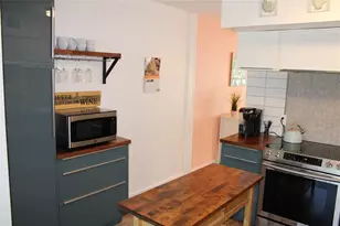 2021 Australia Way W, Clearwater, FL 33763 - Photo 11