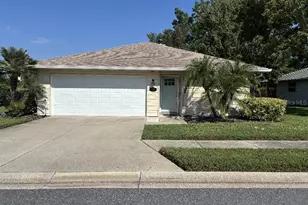 1984 Golden Palm Cir, Tavares, FL 32778 - Photo 1