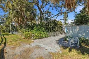 5850 27th Ave S, Gulfport, FL 33707 - Photo 43