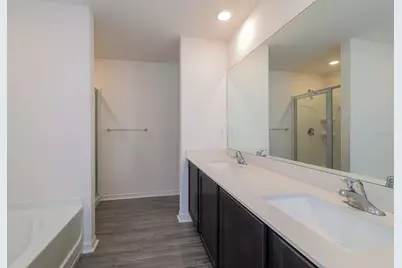 429 Kensington View Drive, Winter Haven, FL 33880 - Photo 9