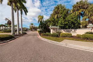 4802 51st Street W, Bradenton, FL 34210 - Photo 7