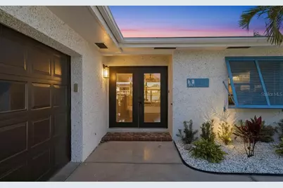 510 115th Avenue, Treasure Island, FL 33706 - Photo 3