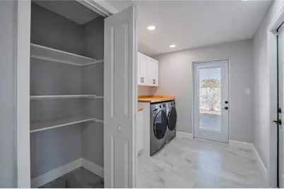 616 Highview Circle N, Brandon, FL 33510 - Photo 9