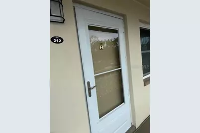 1051 79th Avenue N #212, Saint Petersburg, FL 33702 - Photo 3