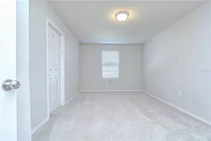 4739 White Sanderling Ct, Tampa, FL 33619 - Photo 15