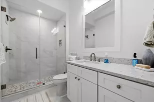 11797 1st St E, Treasure Island, FL 33706 - Photo 37