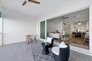 11797 1st St E, Treasure Island, FL 33706 - Photo 23