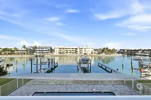 11797 1st St E, Treasure Island, FL 33706 - Photo 19