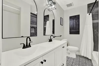 6060 39th Avenue N, Saint Petersburg, FL 33709 - Photo 17