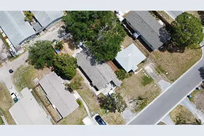 521 88th Avenue N, Saint Petersburg, FL 33702 - Photo 3