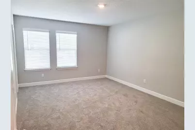 2518 Warren Acres Boulevard, Wesley Chapel, FL 33543 - Photo 19