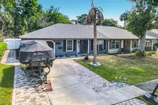 1046 W Samms Ave, Port Orange, FL 32129 - Photo 7
