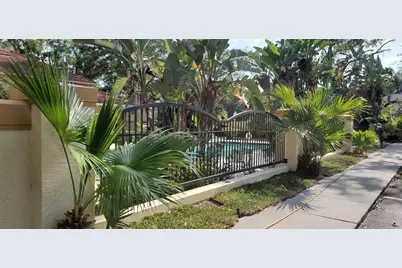 5620 Pinnacle Heights Circle #304, Tampa, FL 33624 - Photo 11