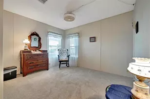 106 N St George Cir, Apollo Beach, FL 33572 - Photo 17