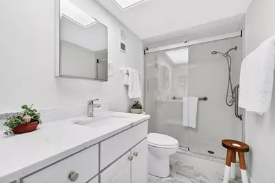 4900 Brittany Drive S #112, Saint Petersburg, FL 33715 - Photo 11