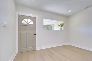 1621 25th Ave S, Saint Petersburg, FL 33712 - Photo 3