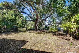 1621 25th Ave S, Saint Petersburg, FL 33712 - Photo 25