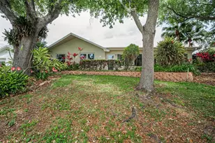 1700 Macdonnell Dr, Palm Harbor, FL 34684 - Photo 53