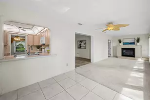 1700 Macdonnell Dr, Palm Harbor, FL 34684 - Photo 31