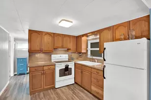 7880 54th Ave N, Saint Petersburg, FL 33709 - Photo 9