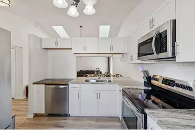 3051 Cloudcroft Avenue, Spring Hill, FL 34609 - Photo 11