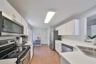 1204 Sawdust Ct, Valrico, FL 33596 - Photo 11