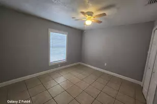 5722 N Lincoln Ave, Tampa, FL 33614 - Photo 7