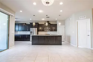 8000 Olive Brook Dr, Wesley Chapel, FL 33545 - Photo 9