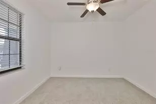 10616 Great Cormorant Dr, Riverview, FL 33579 - Photo 7