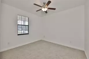 10616 Great Cormorant Dr, Riverview, FL 33579 - Photo 15