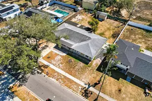 527 Julie Ln, Brandon, FL 33511 - Photo 37