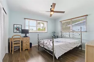 1129 39th Ave NE, Saint Petersburg, FL 33703 - Photo 33