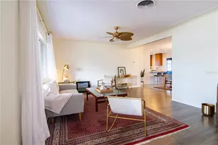 1129 39th Ave NE, Saint Petersburg, FL 33703 - Photo 5